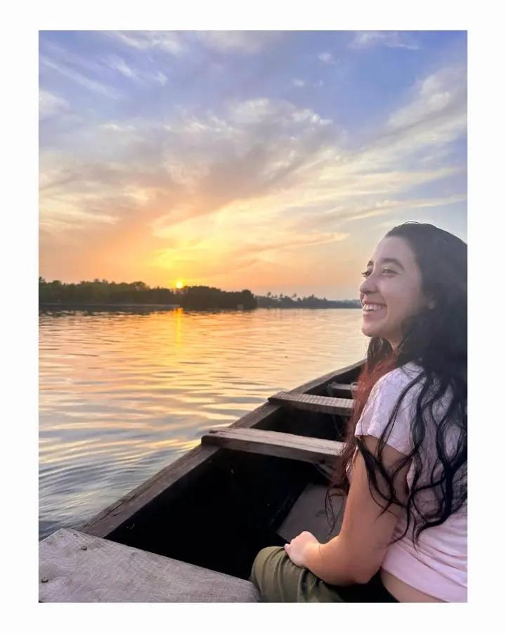 Karma Homestay Mundrothuruth 外观 照片
